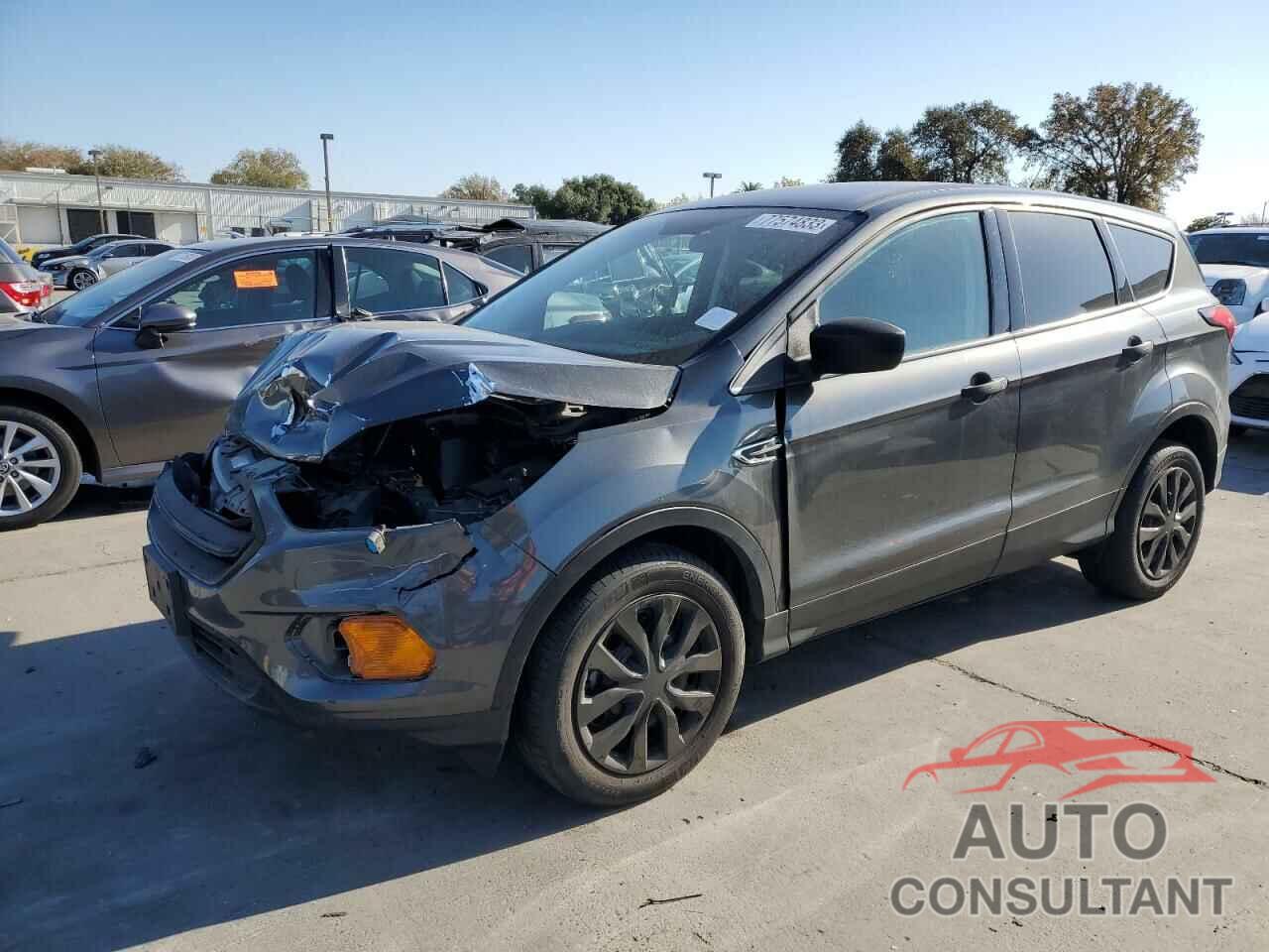 FORD ESCAPE 2019 - 1FMCU0F75KUA21049