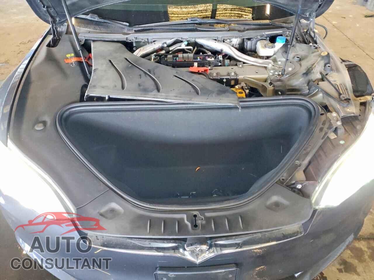 TESLA MODEL S 2017 - 5YJSA1E11HF207300
