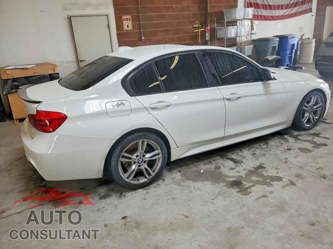 BMW 3 SERIES 2016 - WBA8E9C58GK645989