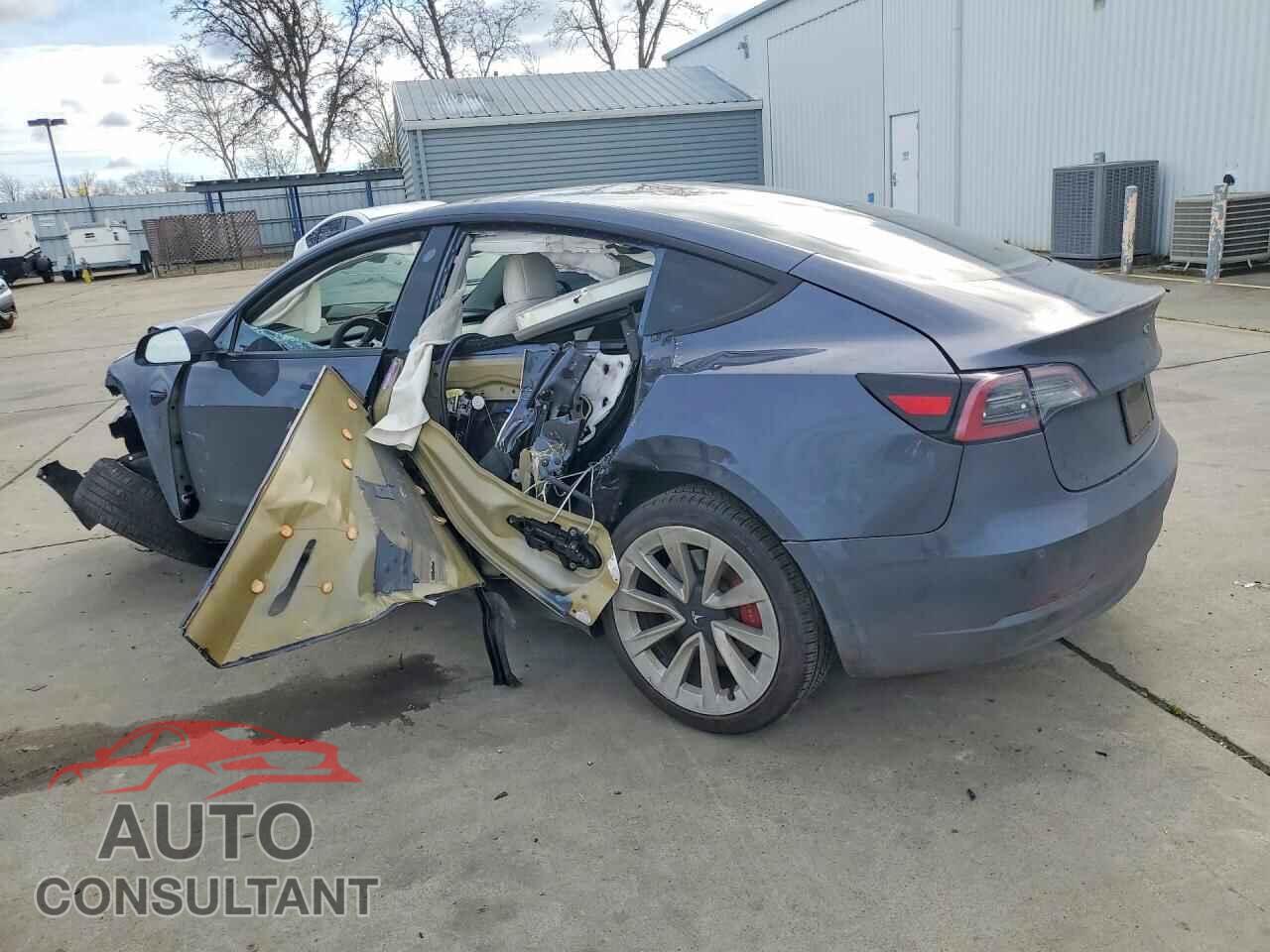 TESLA MODEL 3 2021 - 5YJ3E1EC2MF090153