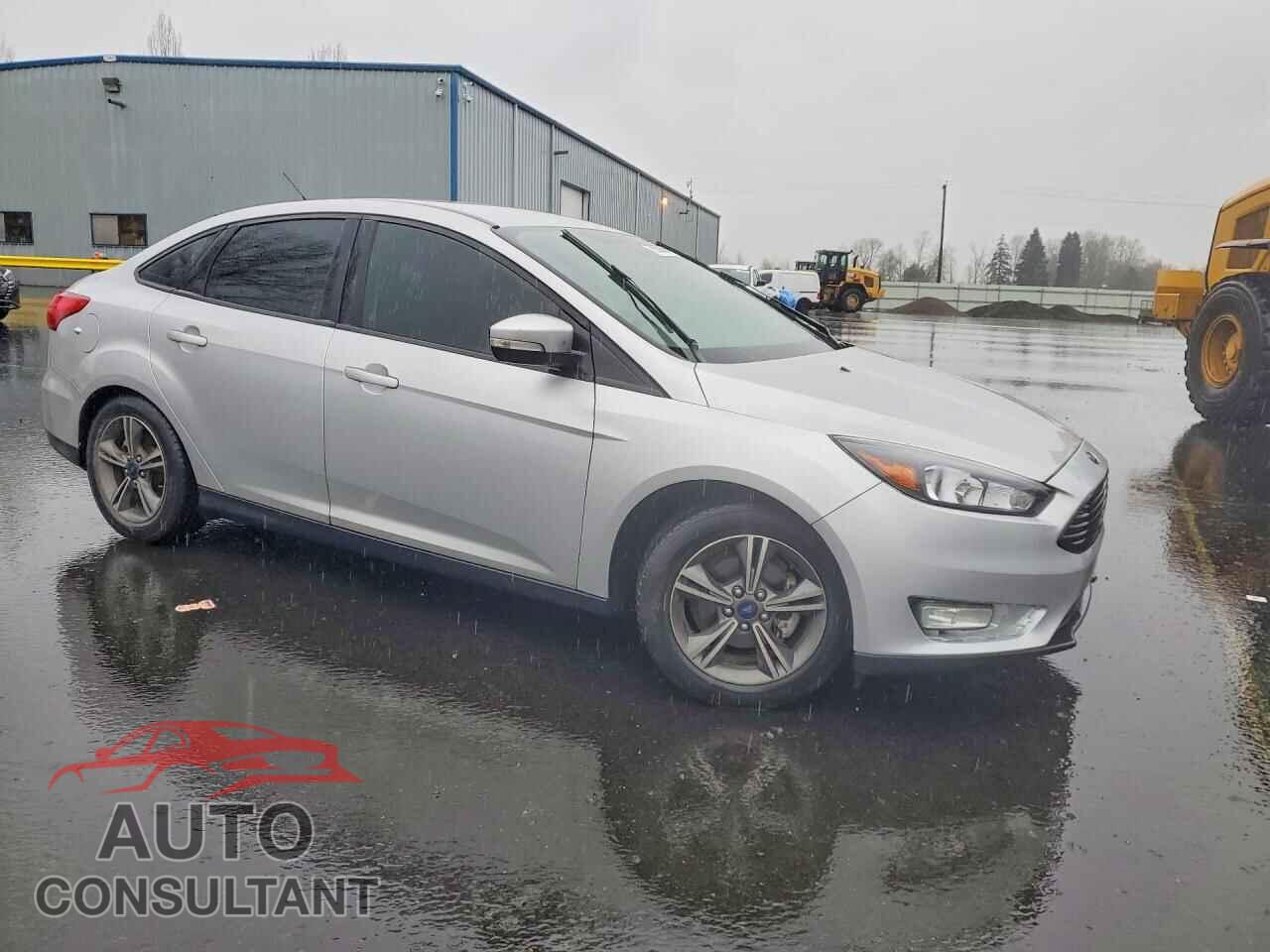 FORD FOCUS 2017 - 1FADP3FE9HL244747