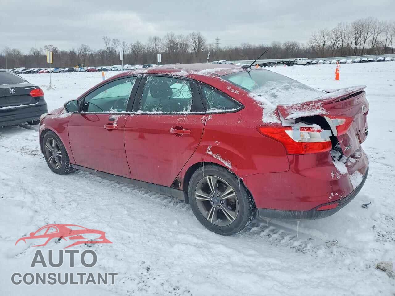 FORD FOCUS 2014 - 1FADP3F22EL388643