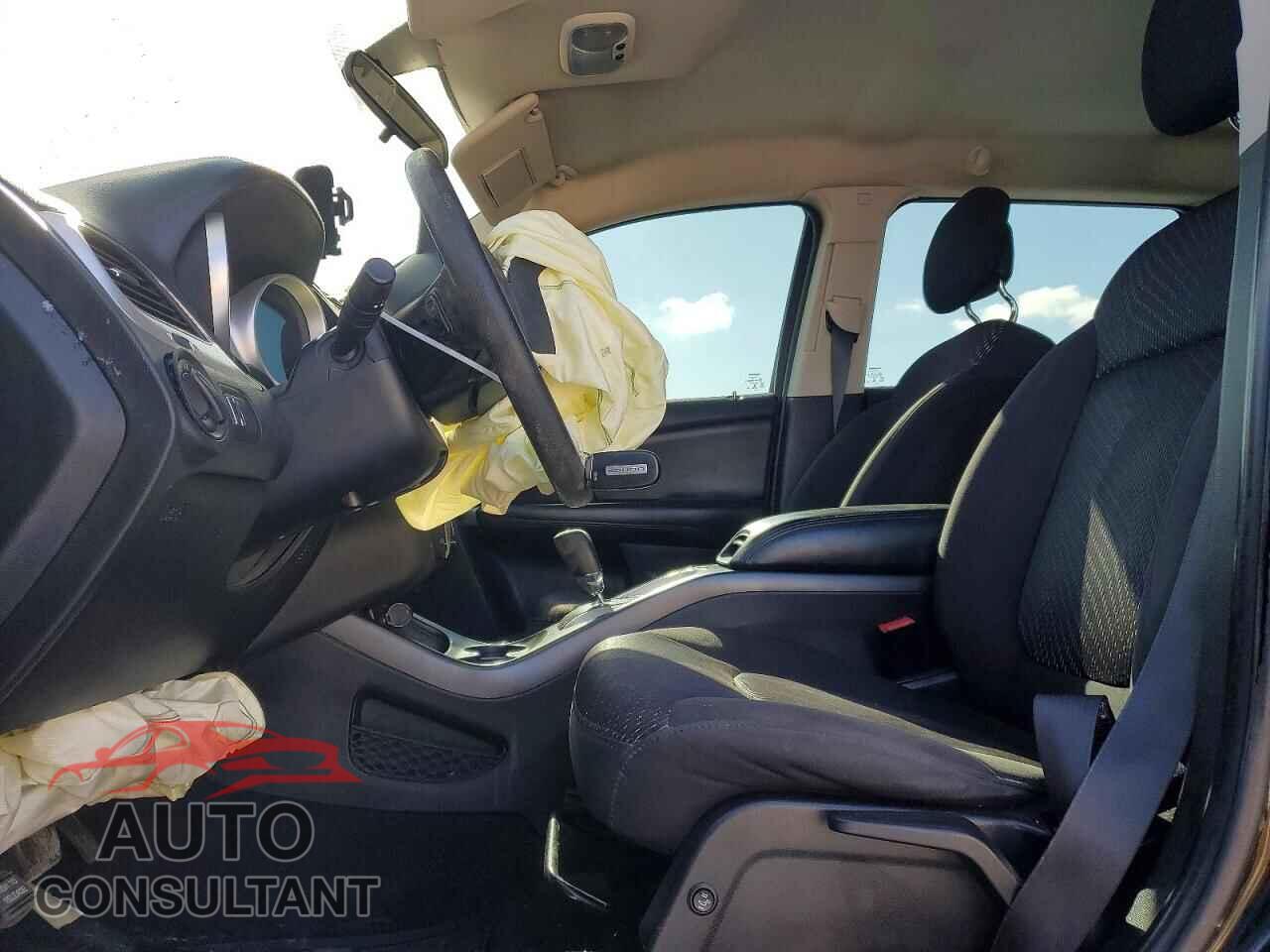 DODGE JOURNEY 2015 - 3C4PDCAB2FT644535