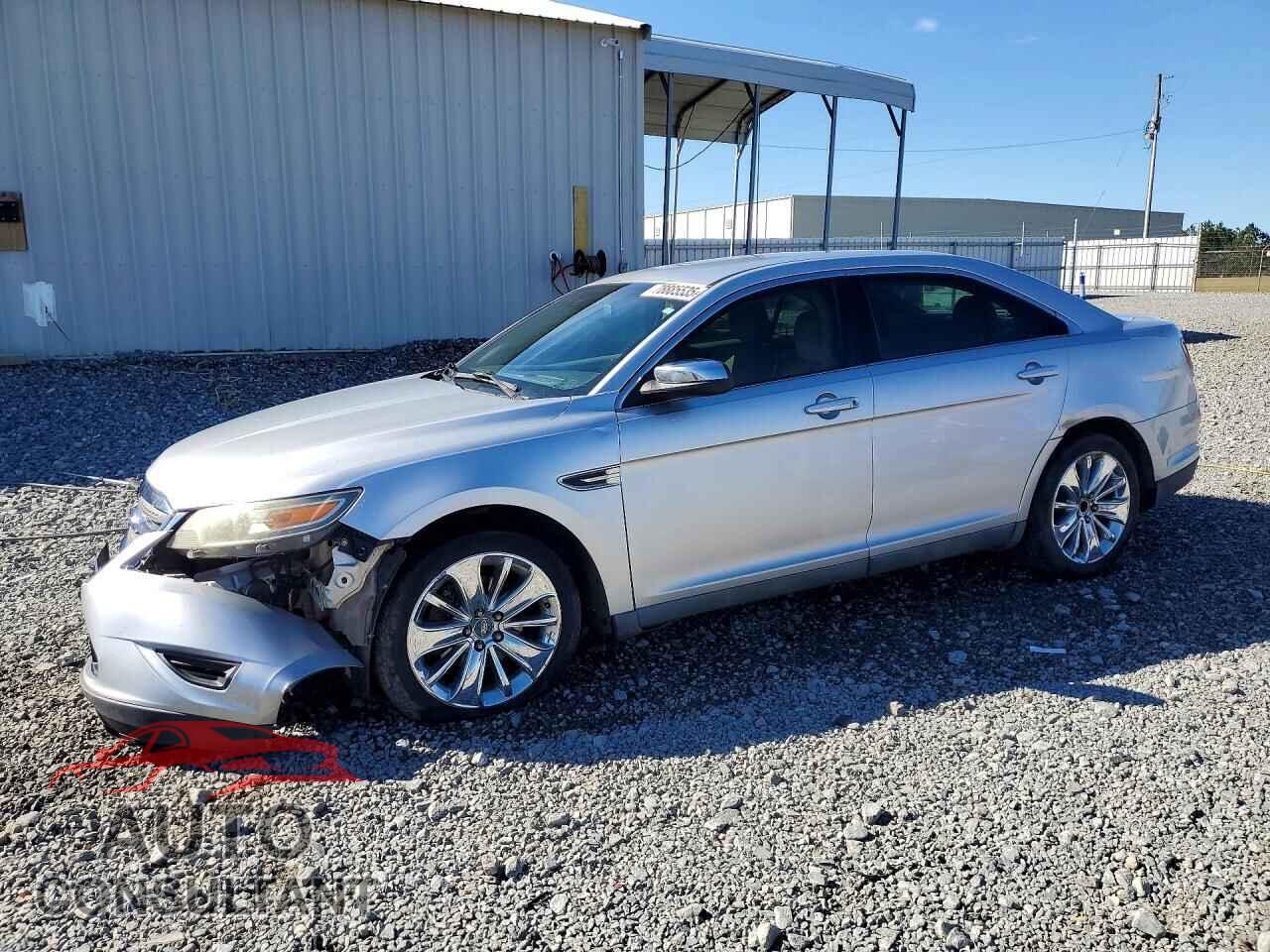 FORD TAURUS 2010 - 1FAHP2FW1AG132091