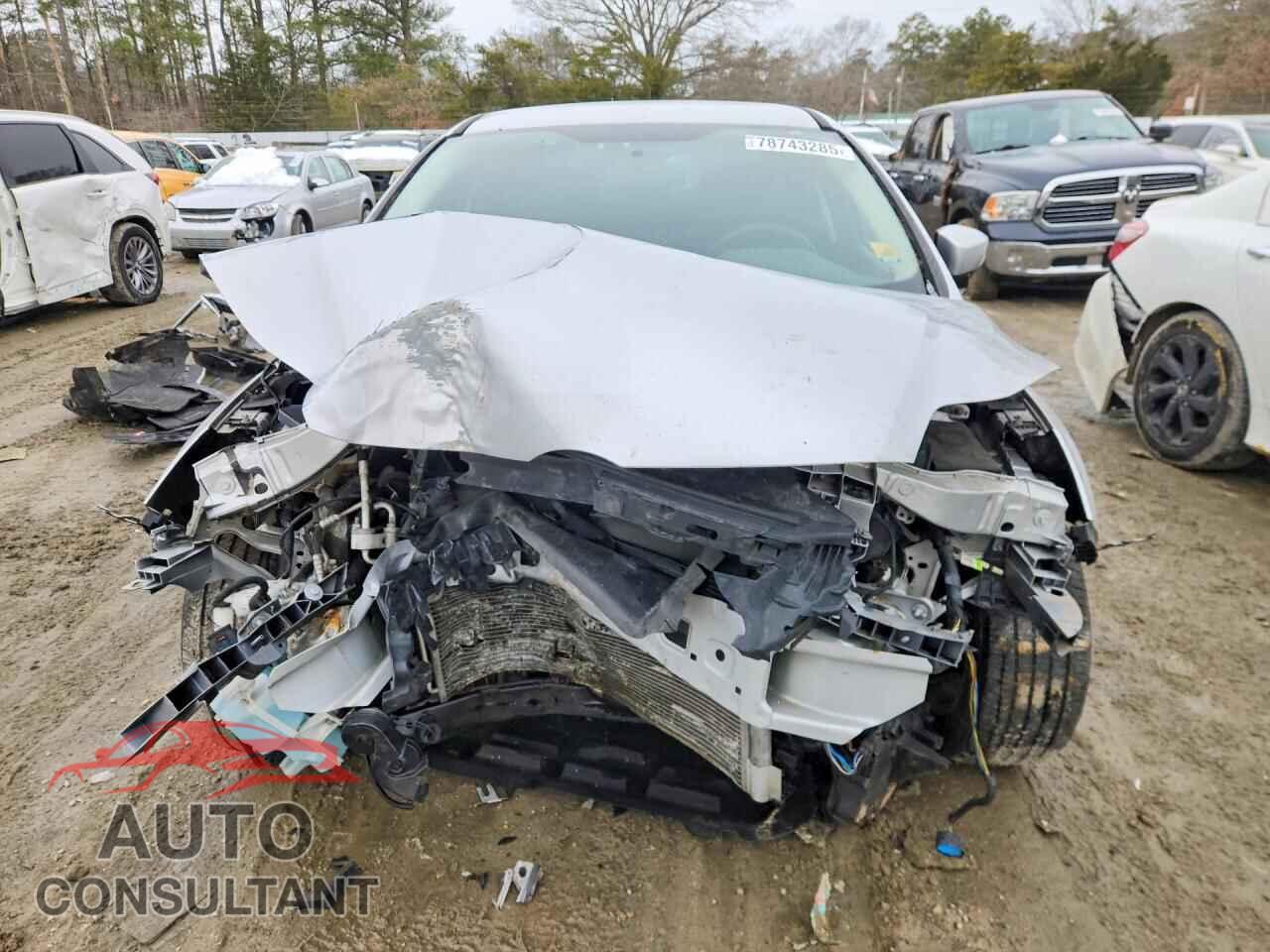 FORD FOCUS 2014 - 1FADP3F23EL435324