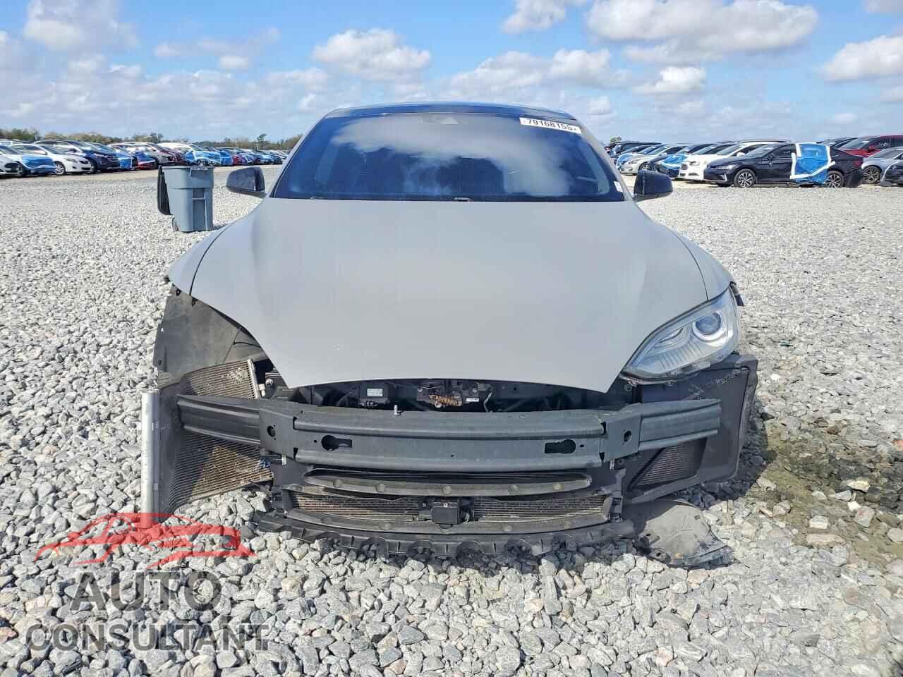 TESLA MODEL S 2016 - 5YJSA1E2XGF130191