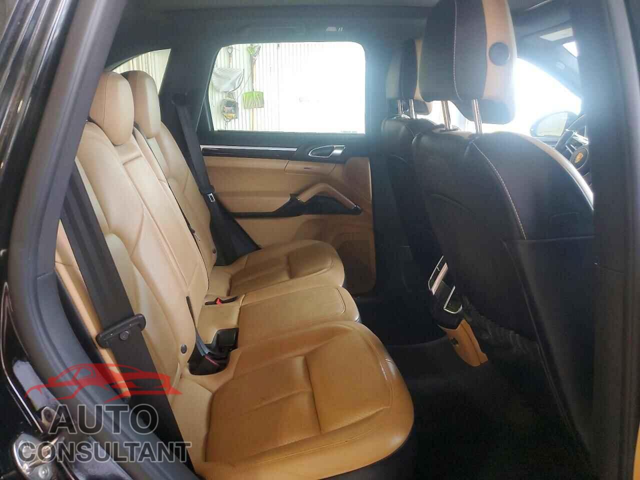 PORSCHE CAYENNE 2015 - WP1AE2A21FLA51479