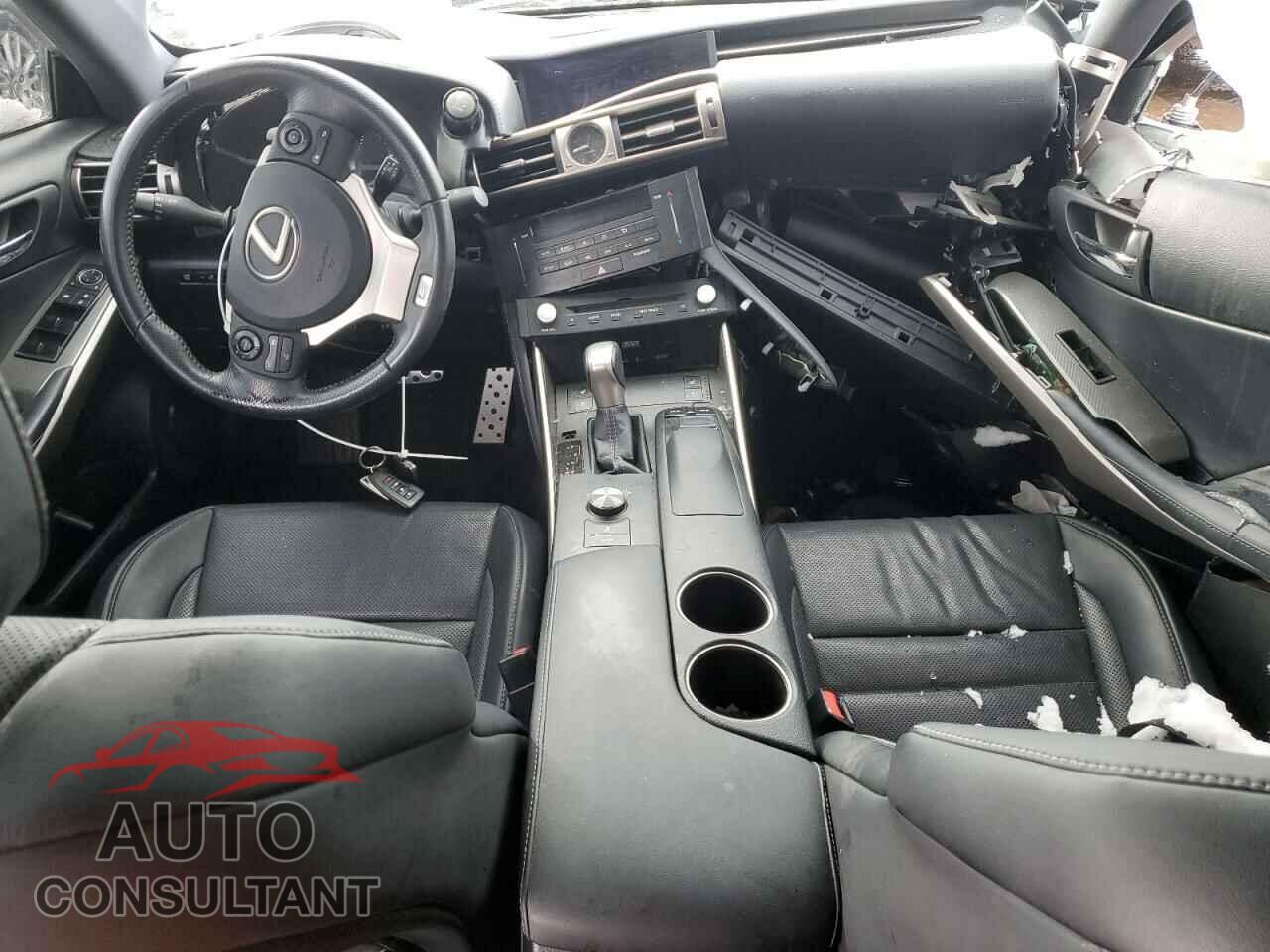 LEXUS IS 2015 - JTHCE1D24F5009651