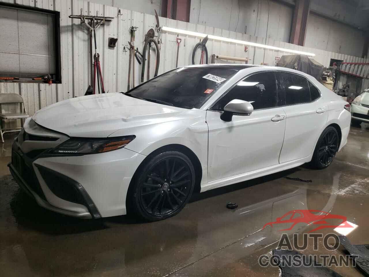 TOYOTA CAMRY 2021 - 4T1KZ1AK2MU050381