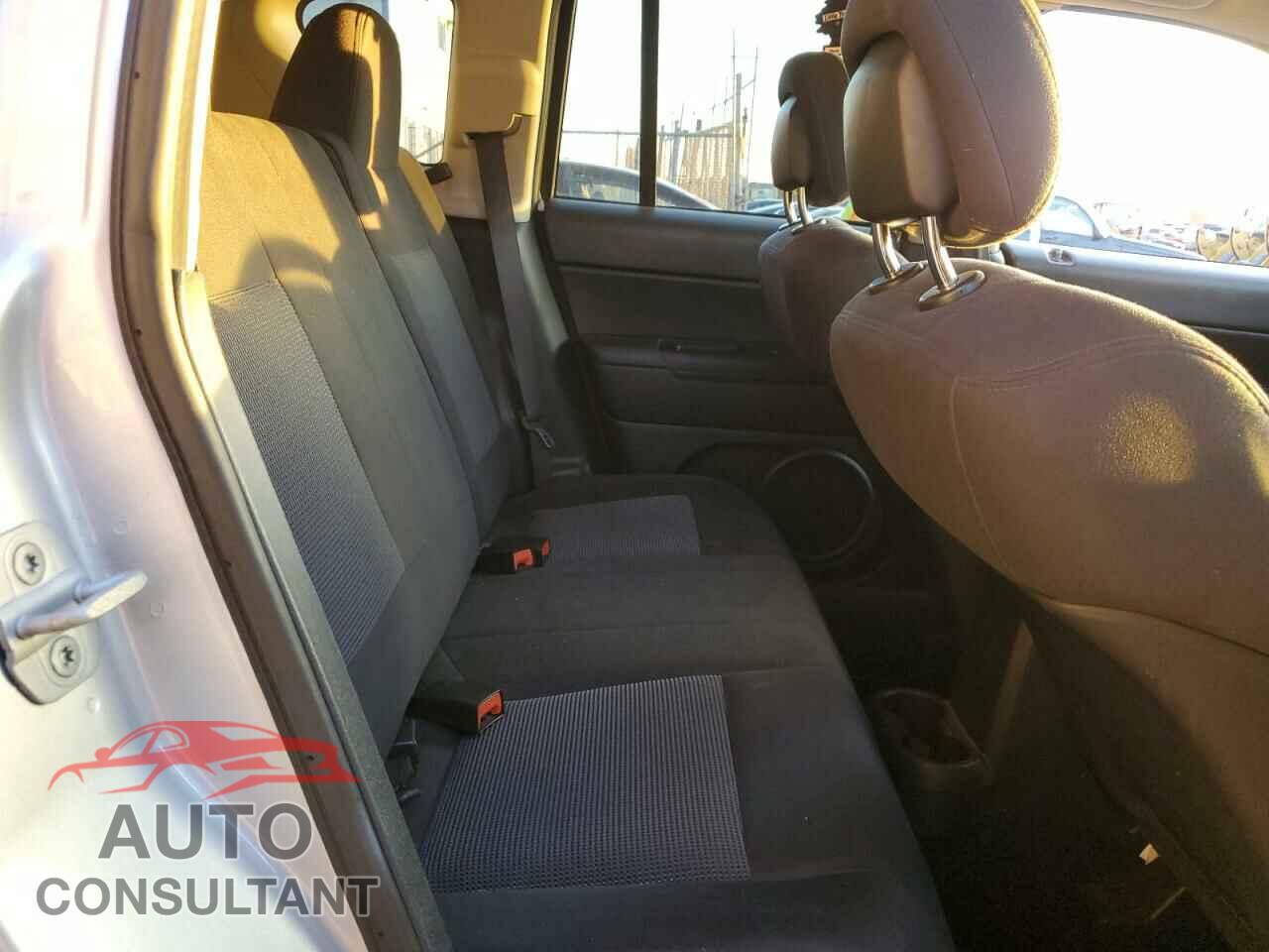 JEEP COMPASS 2011 - 1J4NF1FB9BD234811