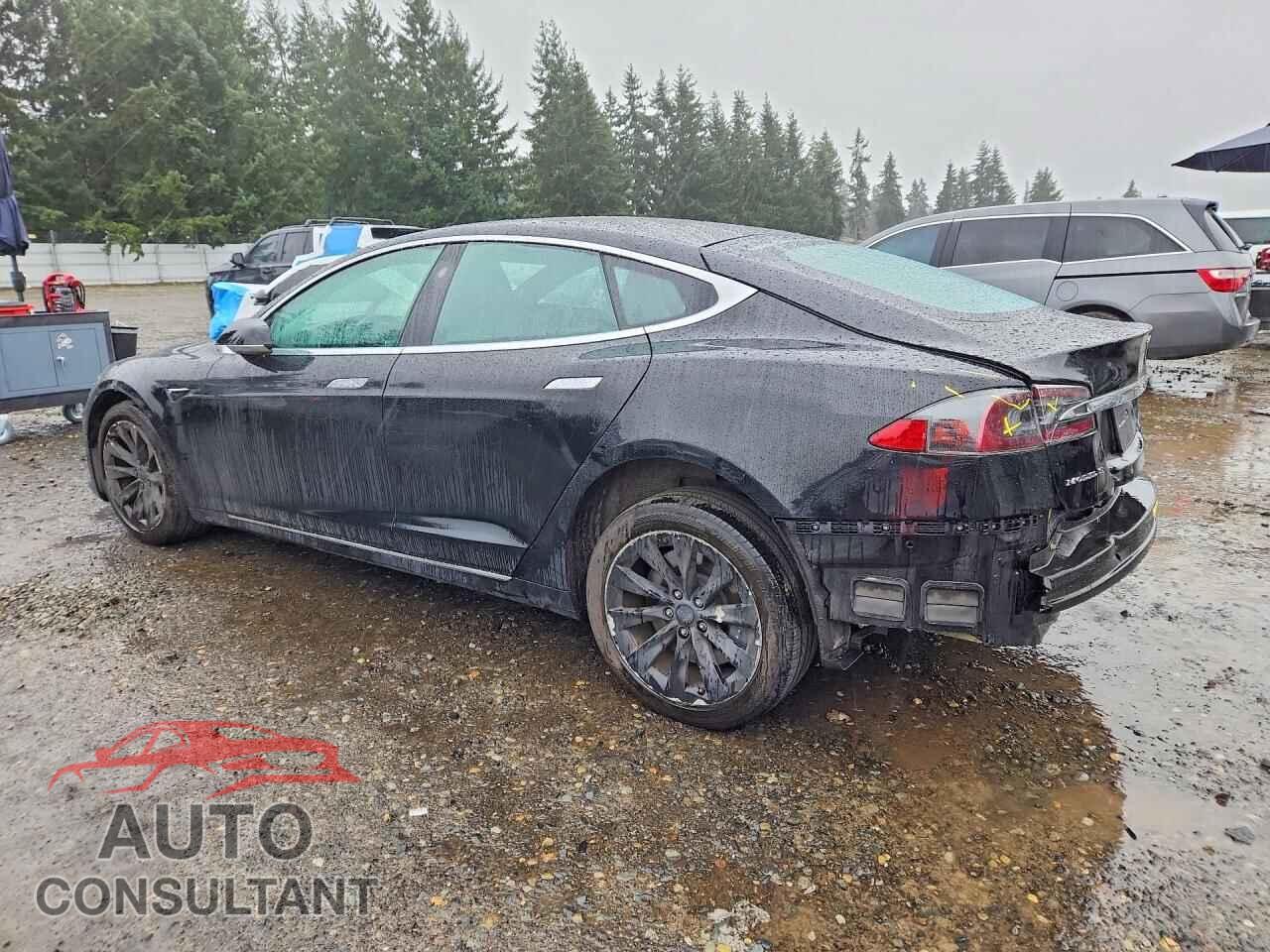 TESLA MODEL S 2018 - 5YJSA1E23JF245822