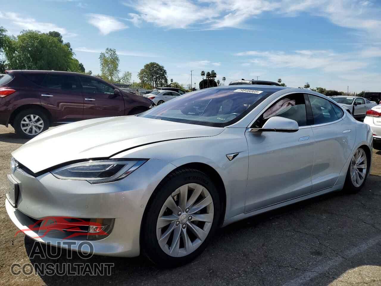 TESLA MODEL S 2017 - 5YJSA1E20HF202632