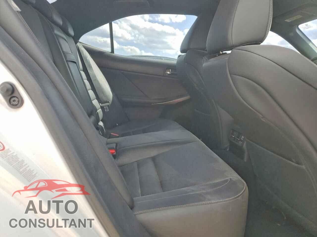 LEXUS IS 250 2015 - JTHBF1D22F5063202