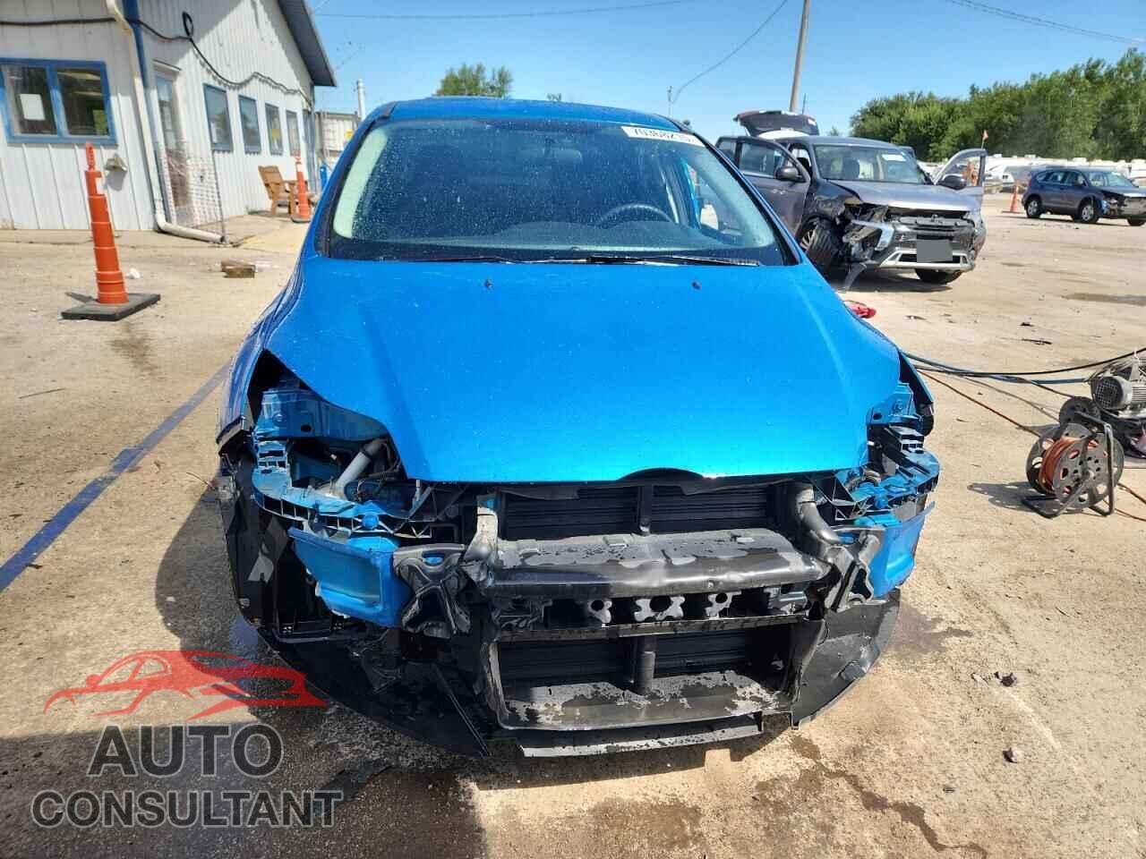 FORD FOCUS 2014 - 1FADP3F27EL129887