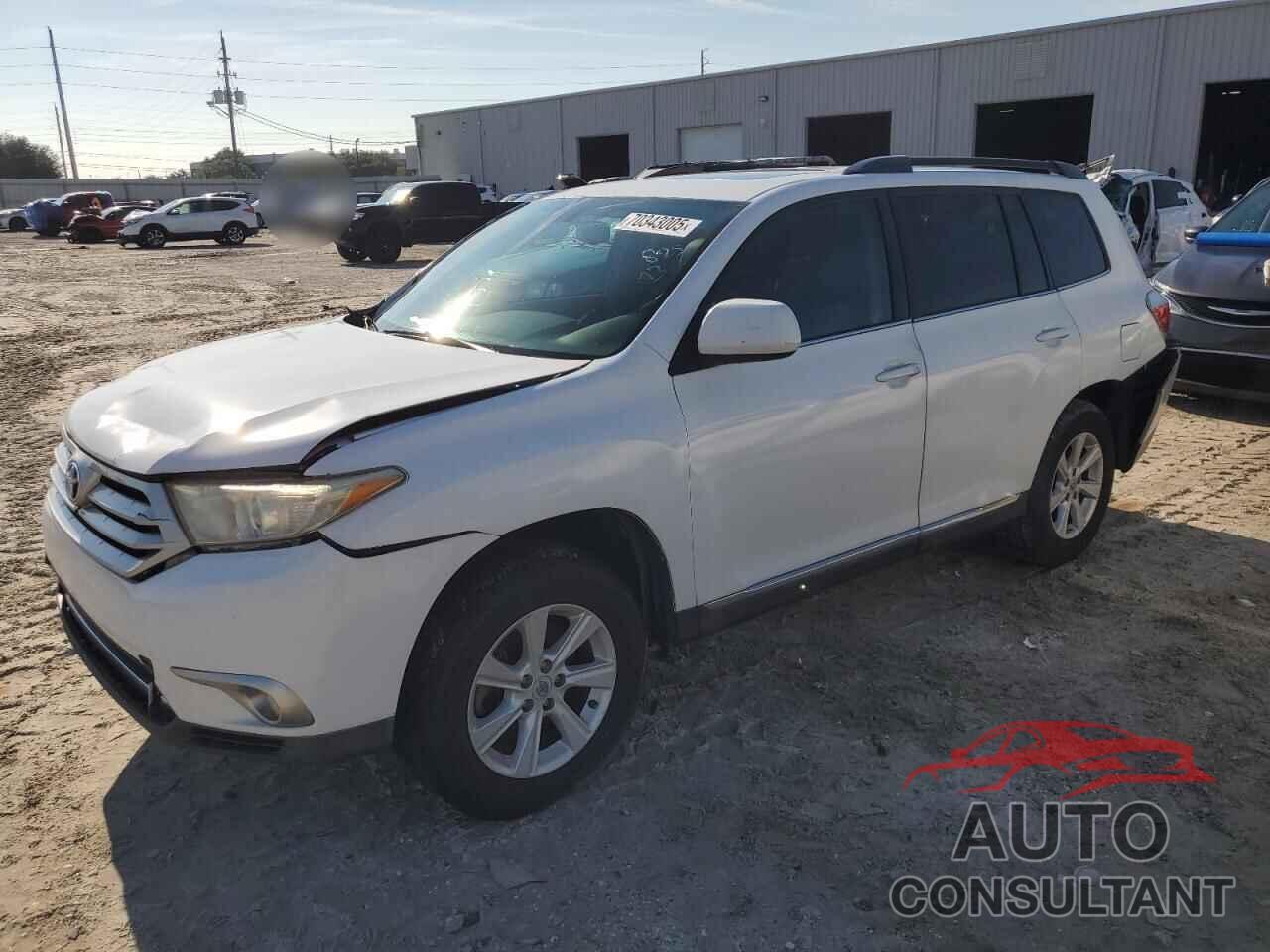 TOYOTA HIGHLANDER 2011 - 5TDZK3EH6BS049267