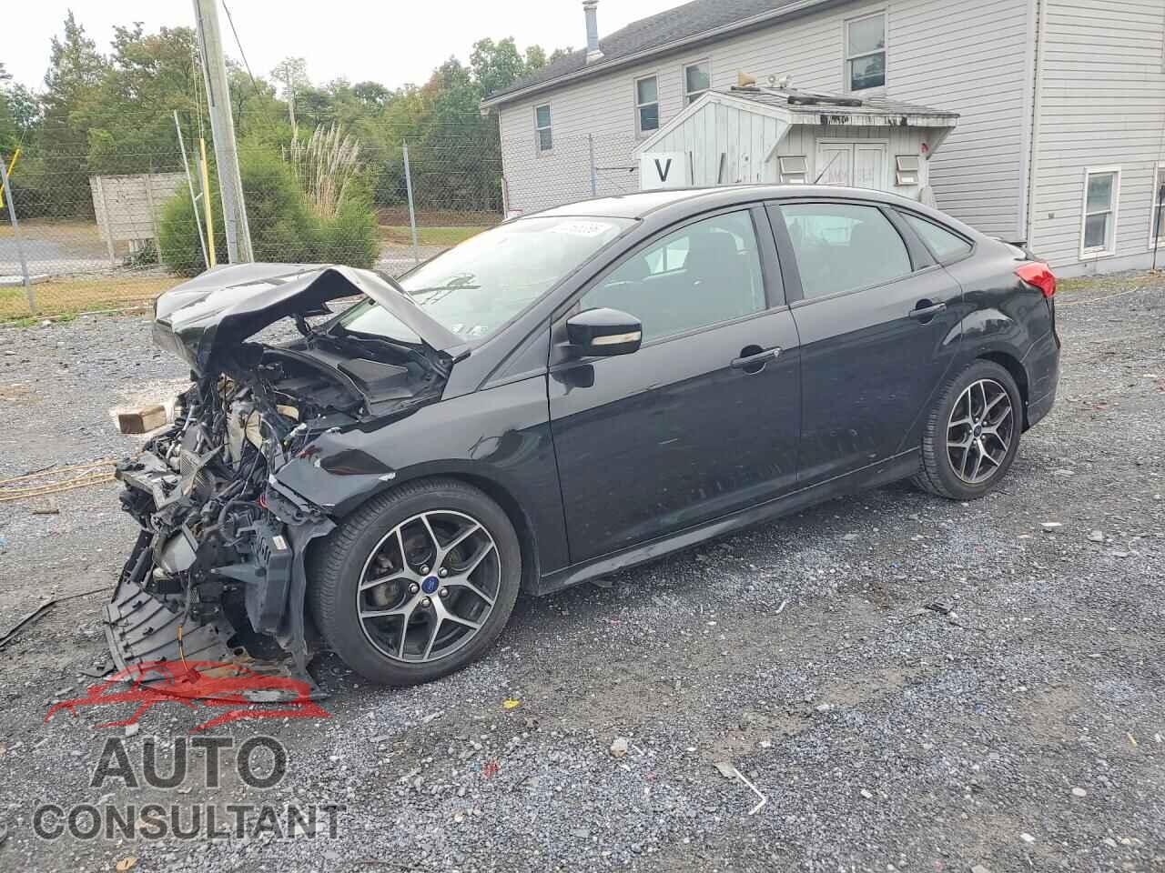 FORD FOCUS 2015 - 1FADP3FE3FL372401