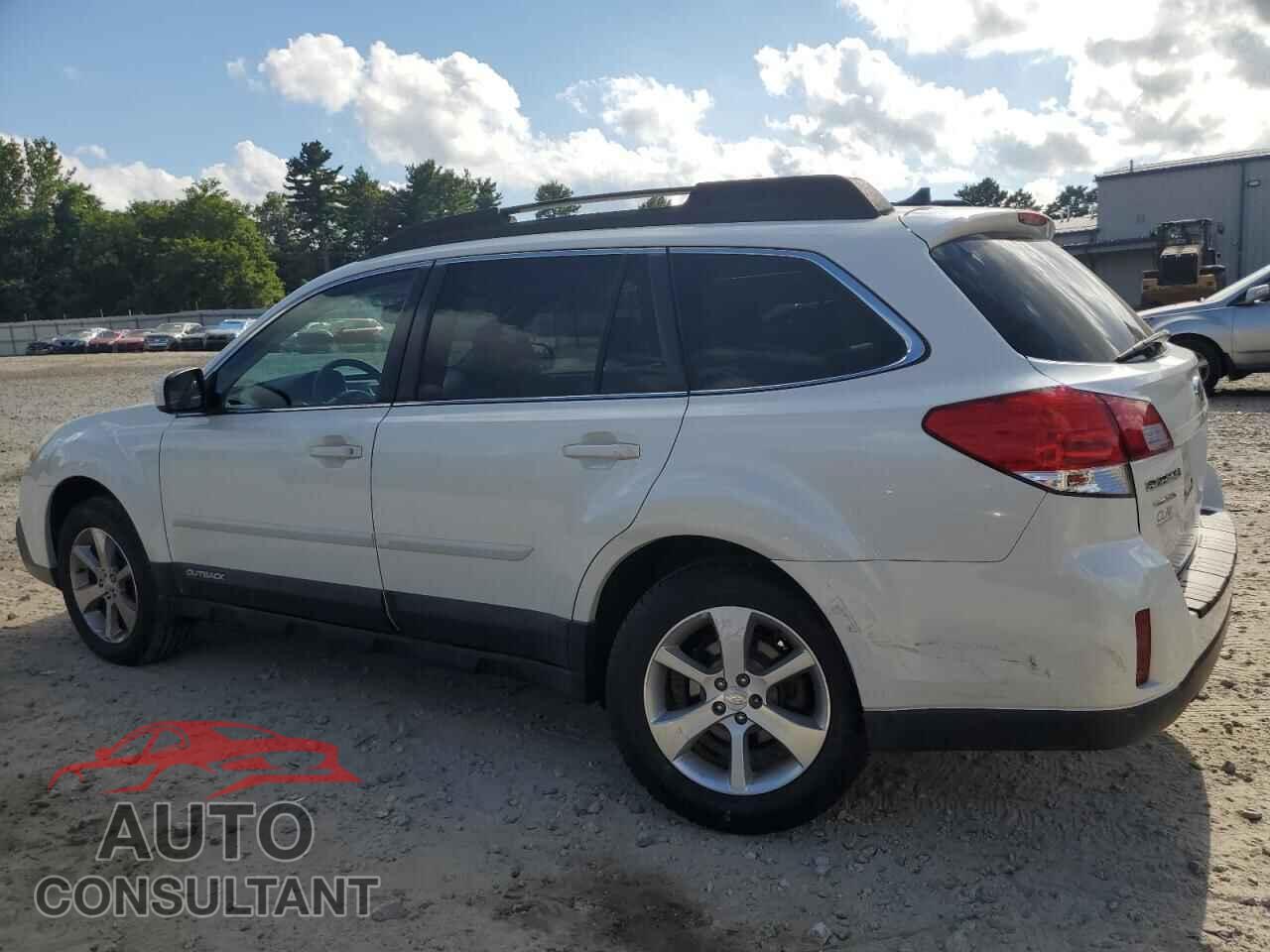 SUBARU OUTBACK 2013 - 4S4BRBLC8D3304208