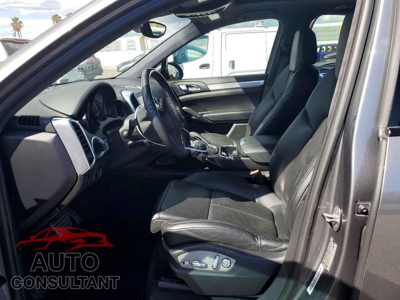 PORSCHE CAYENNE 2013 - WP1AD2A28DLA79926