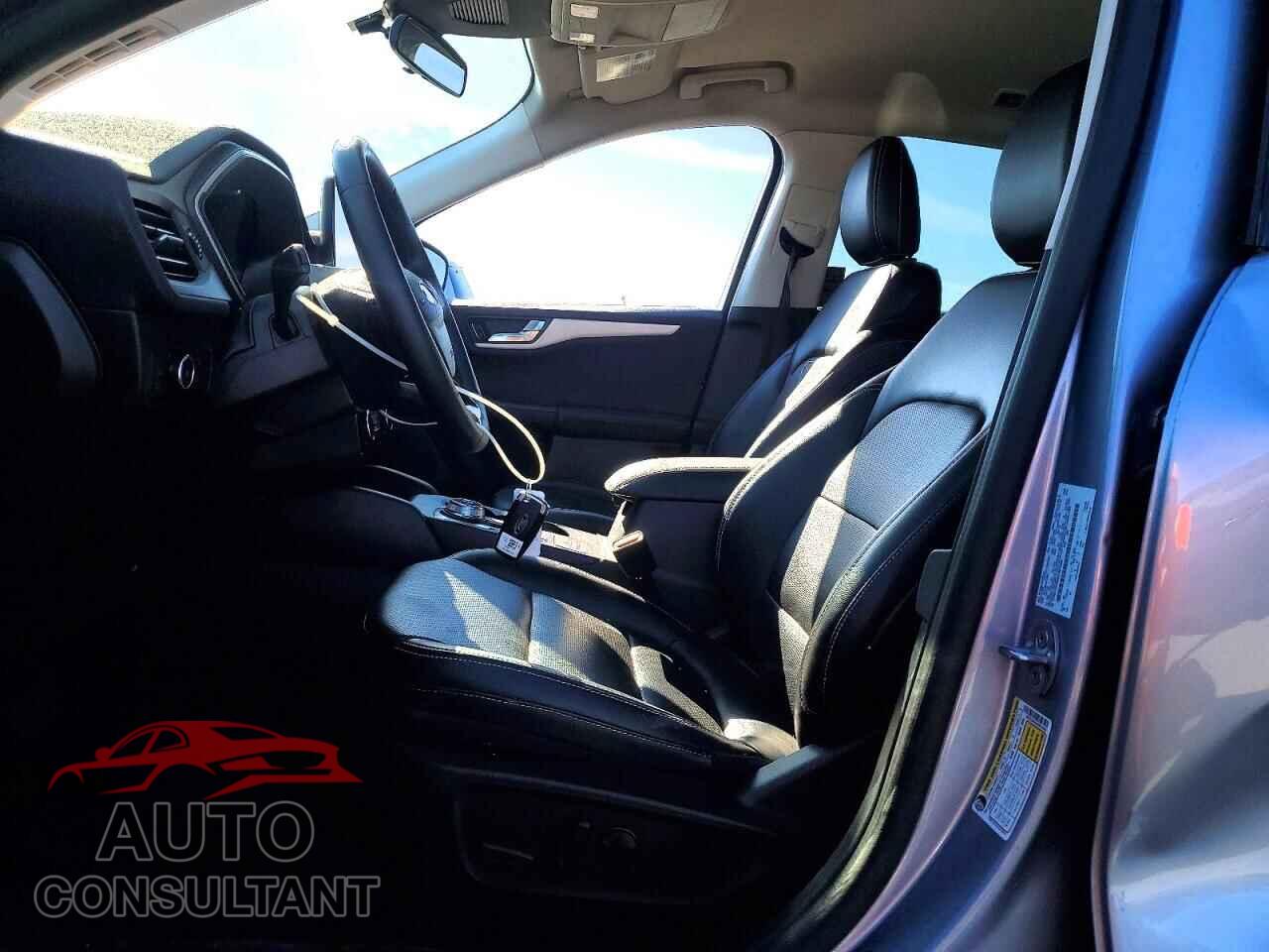 FORD ESCAPE 2022 - 1FMCU0H64NUB93985