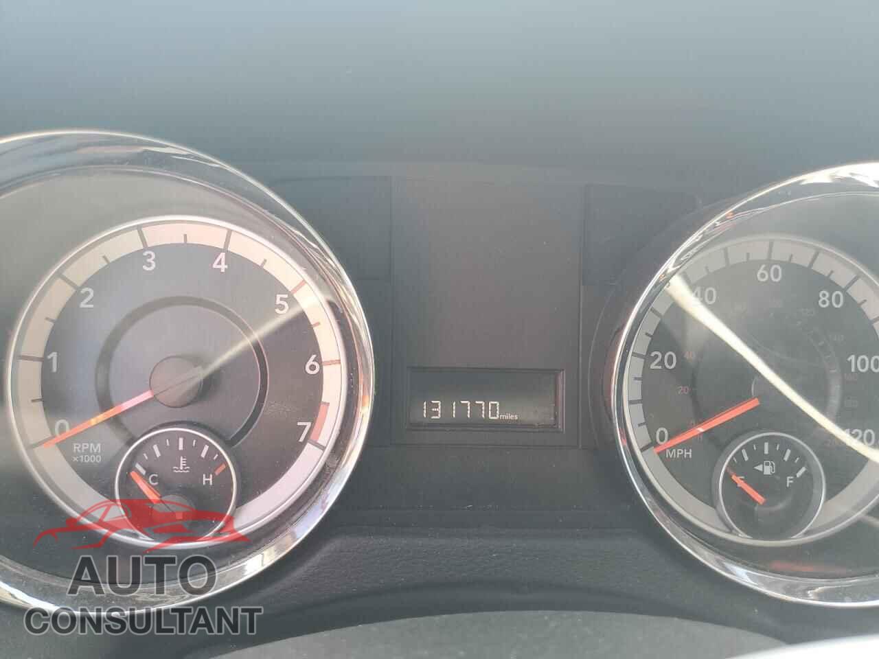 DODGE CARAVAN 2013 - 2C4RDGBG4DR778926