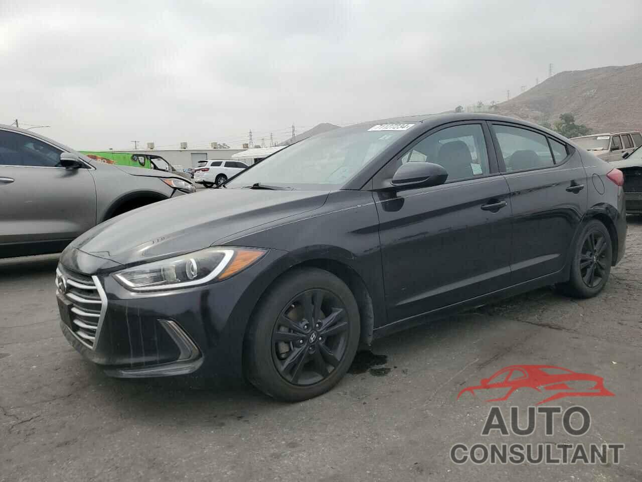 HYUNDAI ELANTRA 2018 - 5NPD84LF1JH272045