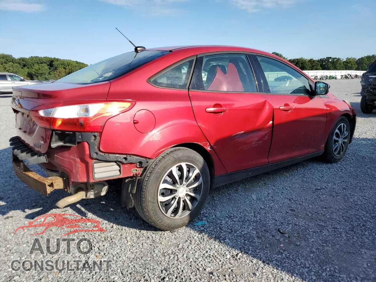 FORD FOCUS 2012 - 1FAHP3F24CL125908