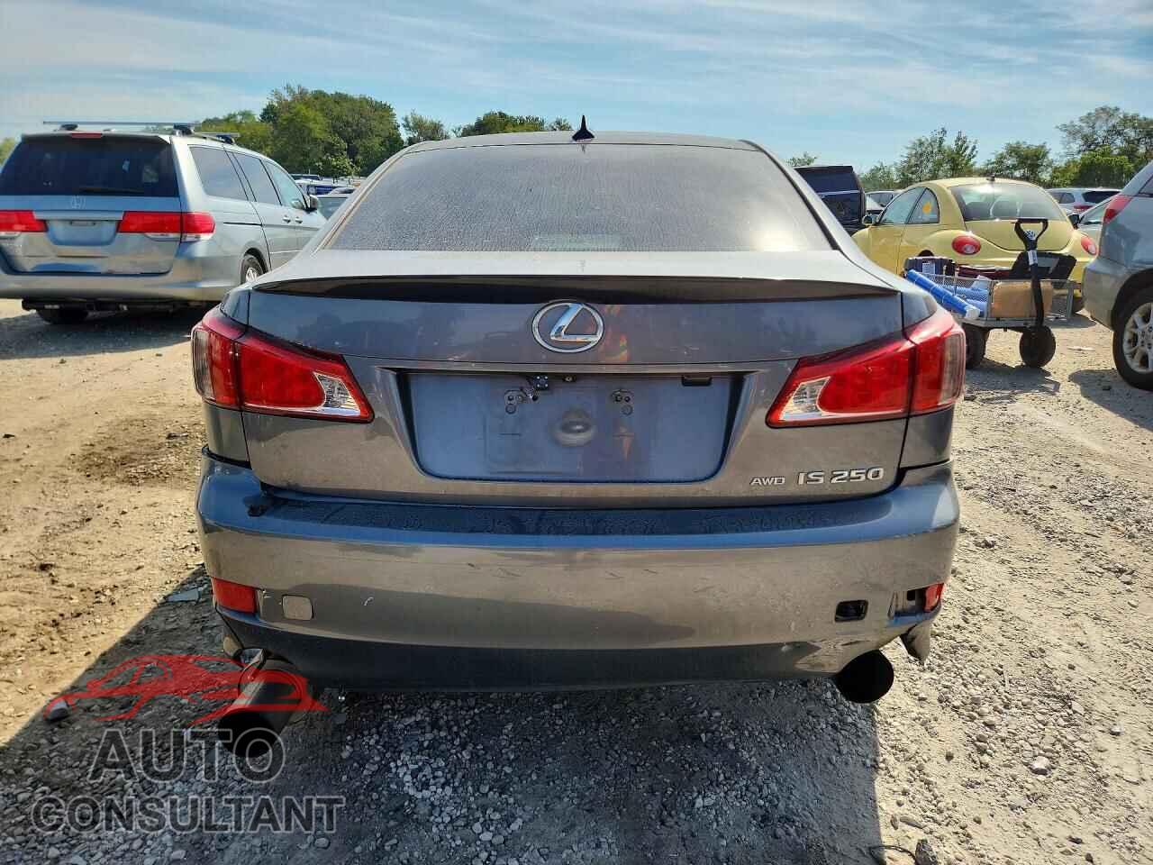 LEXUS IS 2012 - JTHCF5C22C5058509