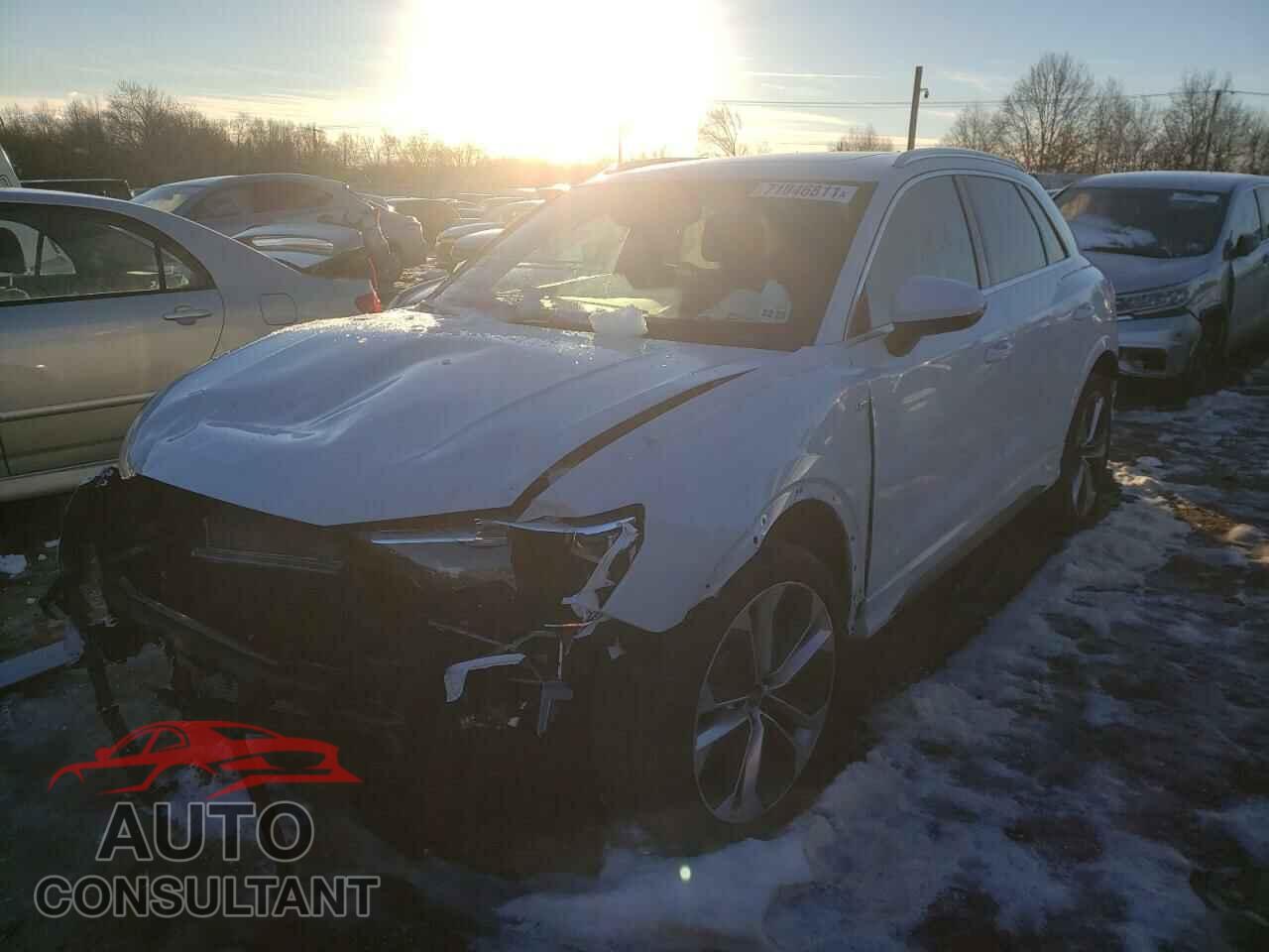AUDI Q3 2021 - WA1EECF36M1046405
