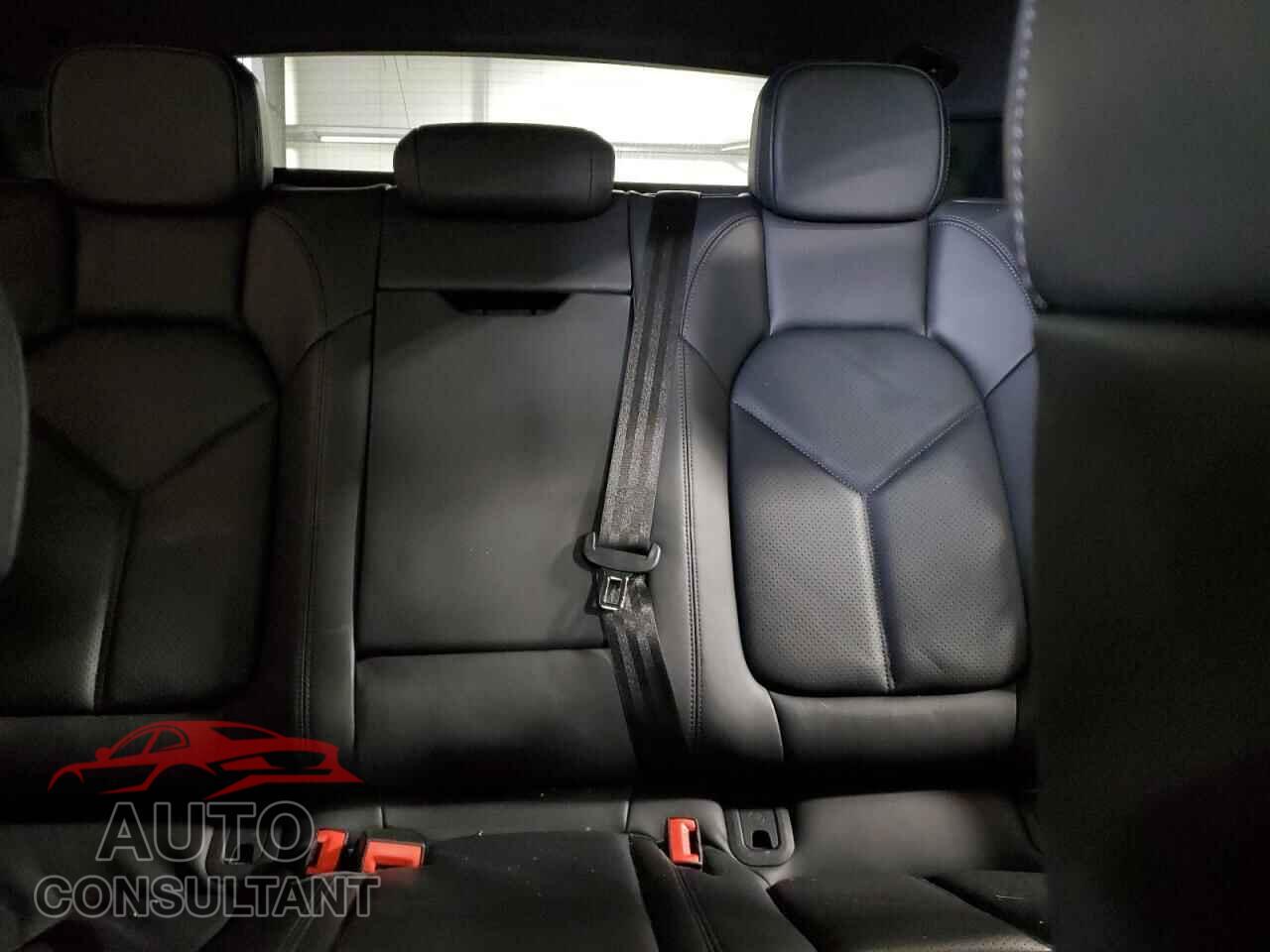 PORSCHE MACAN 2022 - WP1AA2A55NLB09582