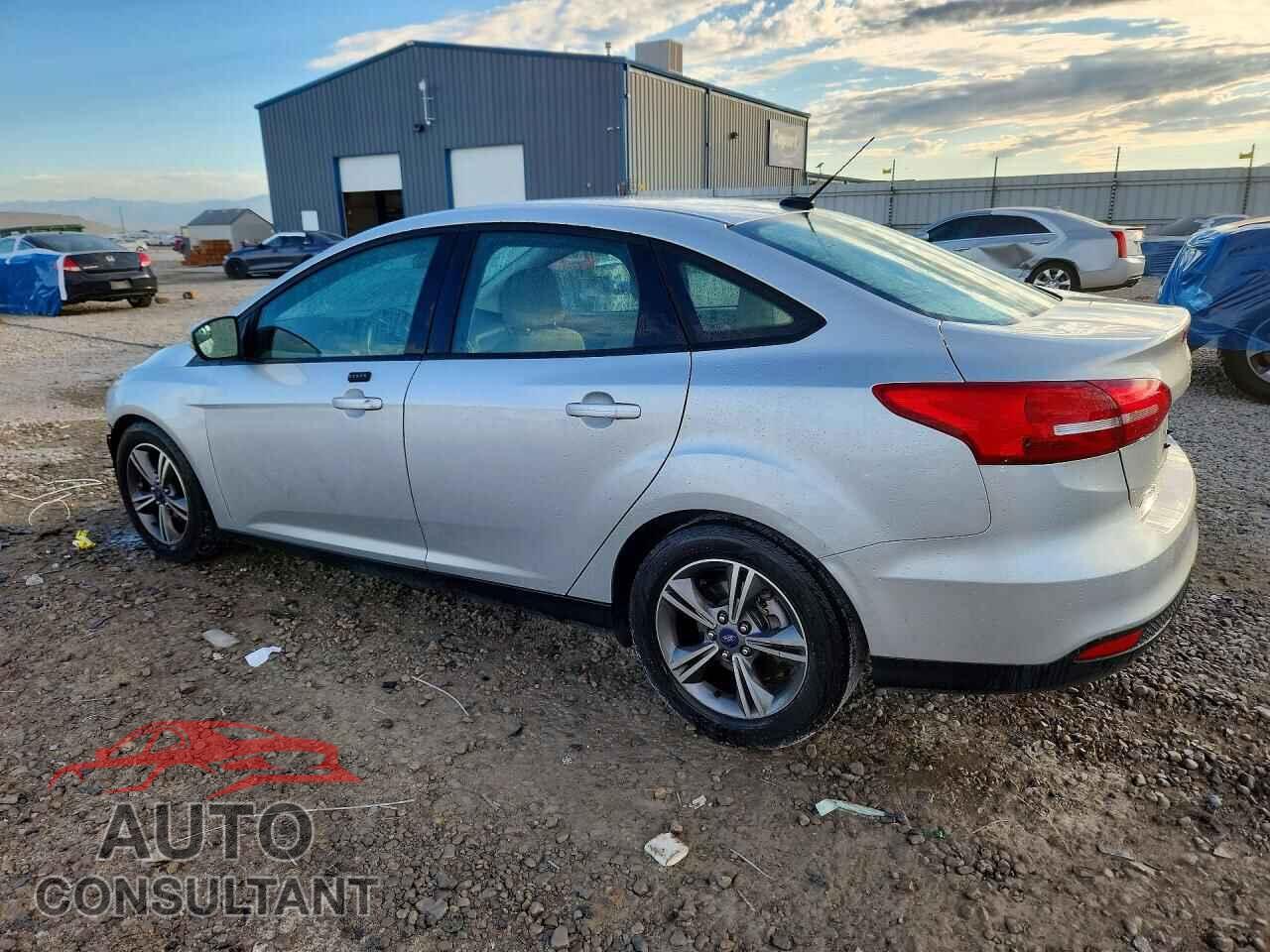 FORD FOCUS 2016 - 1FADP3FE9GL359587