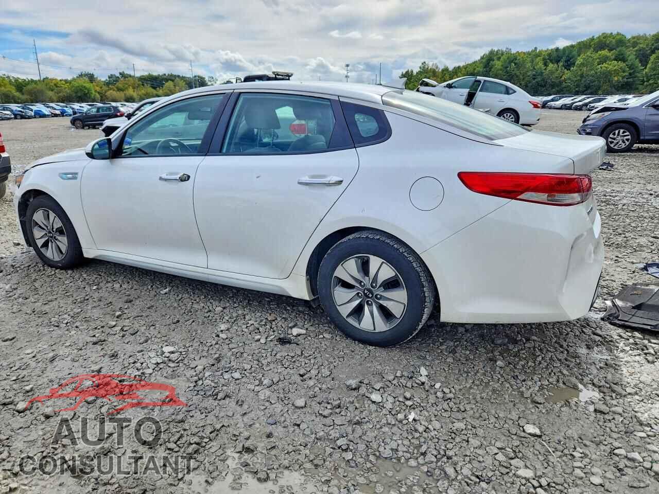 KIA OPTIMA 2017 - KNAGT4LE9H5016861