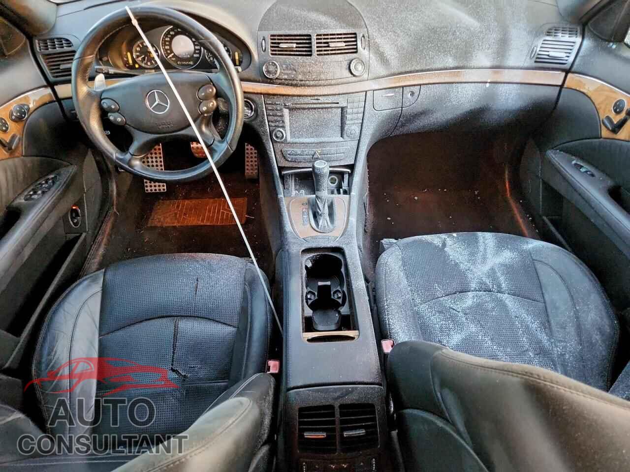 MERCEDES-BENZ E-CLASS 2009 - WDBUF77X89B392379