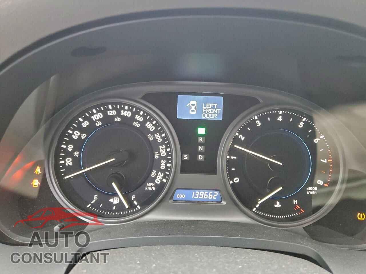 LEXUS IS 2010 - JTHCF5C2XA5038215