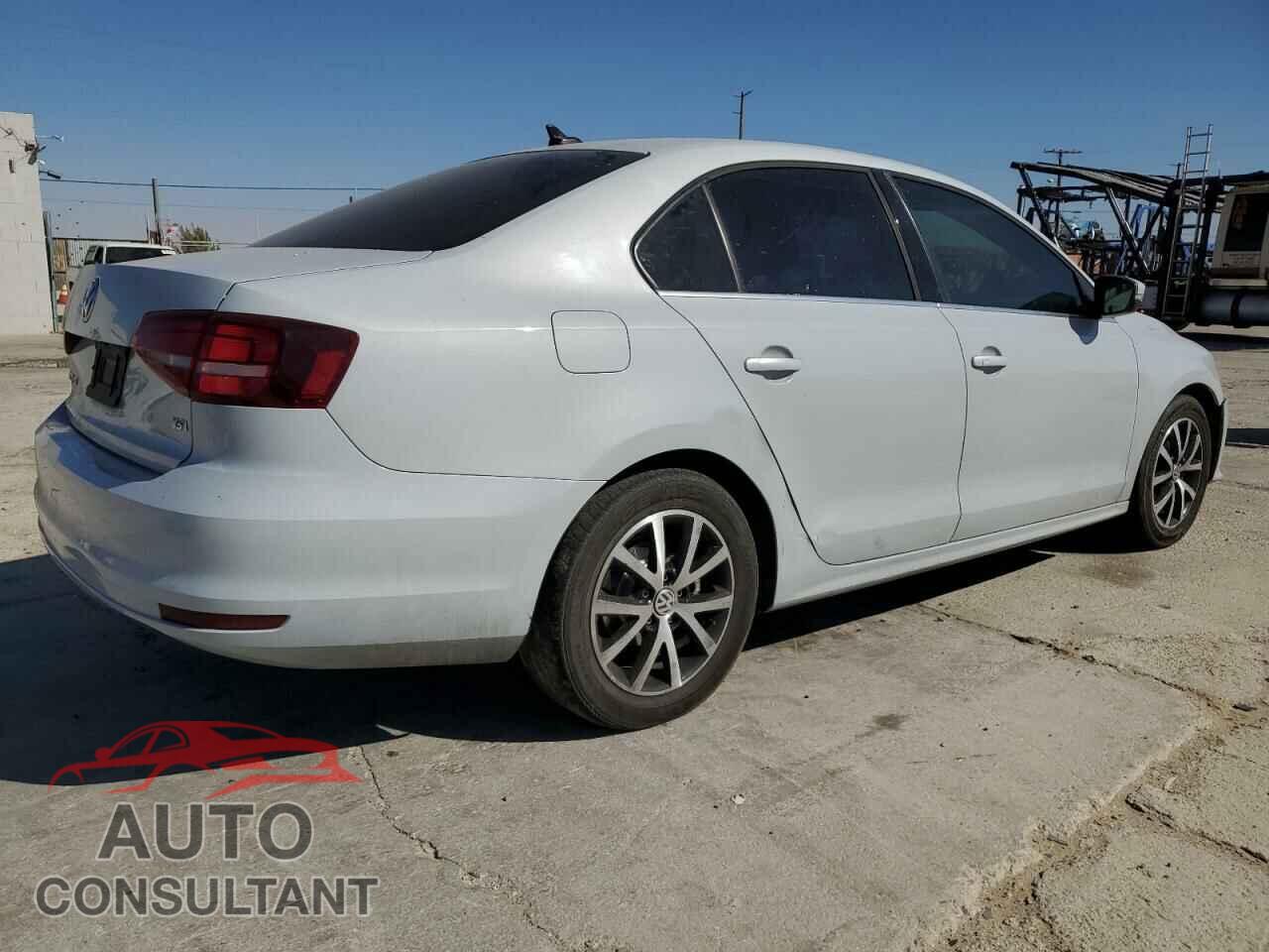 VOLKSWAGEN JETTA 2017 - 3VWDB7AJ5HM411850