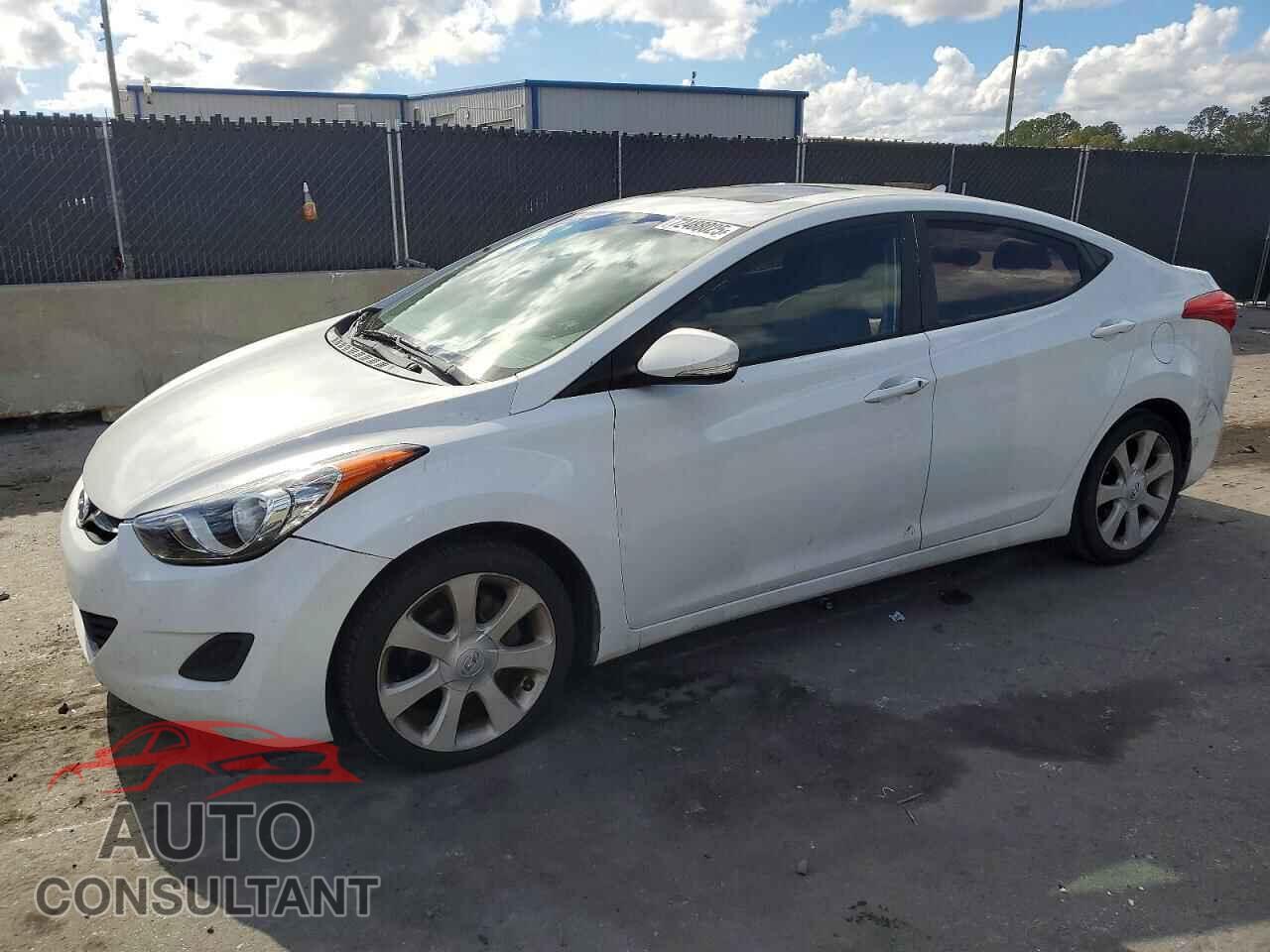 HYUNDAI ELANTRA 2012 - 5NPDH4AE9CH094267