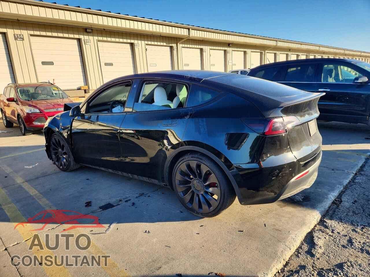TESLA MODEL Y 2022 - 7SAYGDEFXNF341663