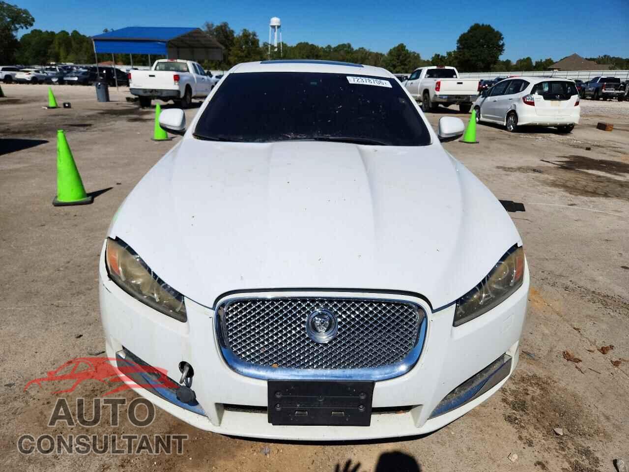 JAGUAR XF 2013 - SAJWA0ES5DPS97623