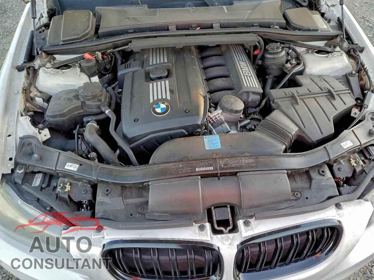 BMW 3 SERIES 2011 - WBAPH5G56BNM76116