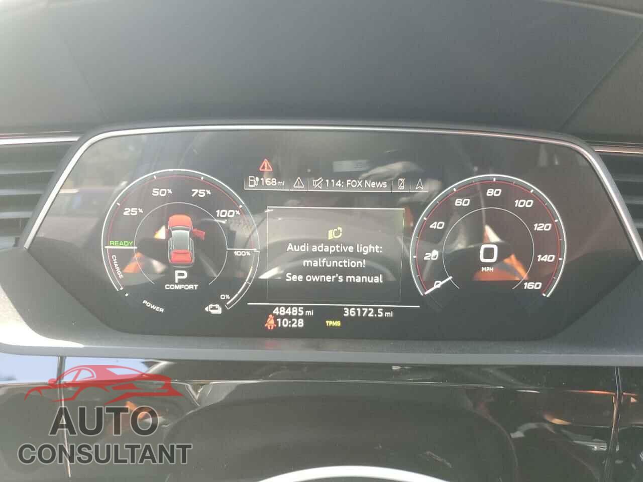 AUDI E-TRON 2019 - WA1LAAGE9KB021464