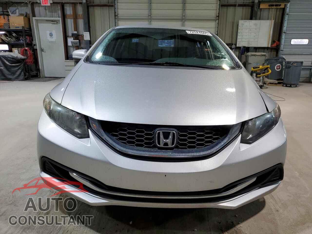 HONDA CIVIC 2015 - 19XFB2F77FE079994