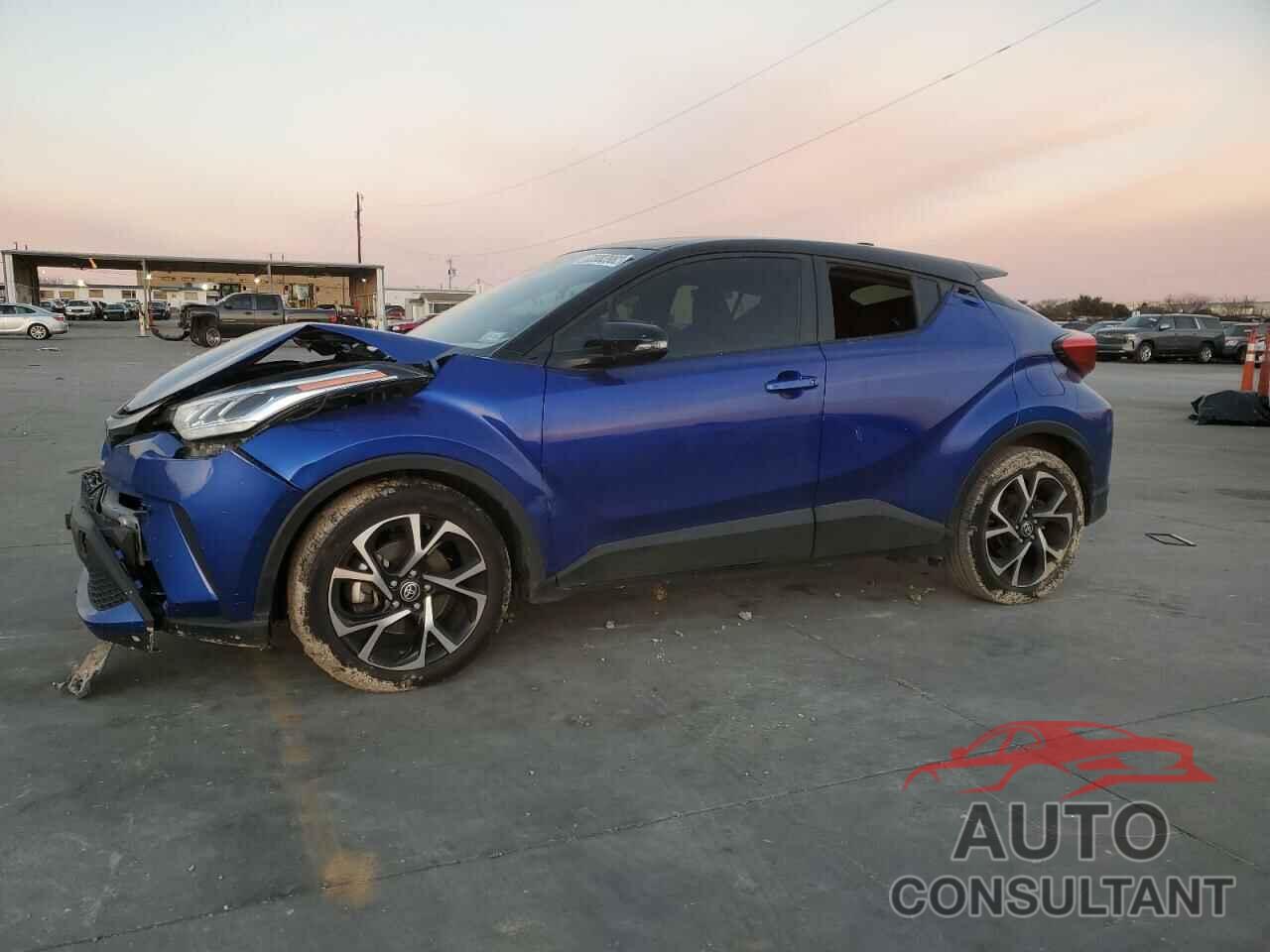 TOYOTA C-HR 2020 - JTNKHMBX3L1087843