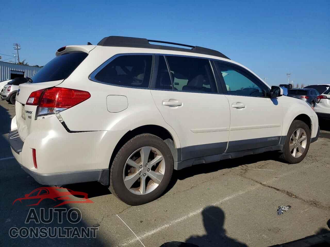 SUBARU OUTBACK 2013 - 4S4BRBLC2D3300980