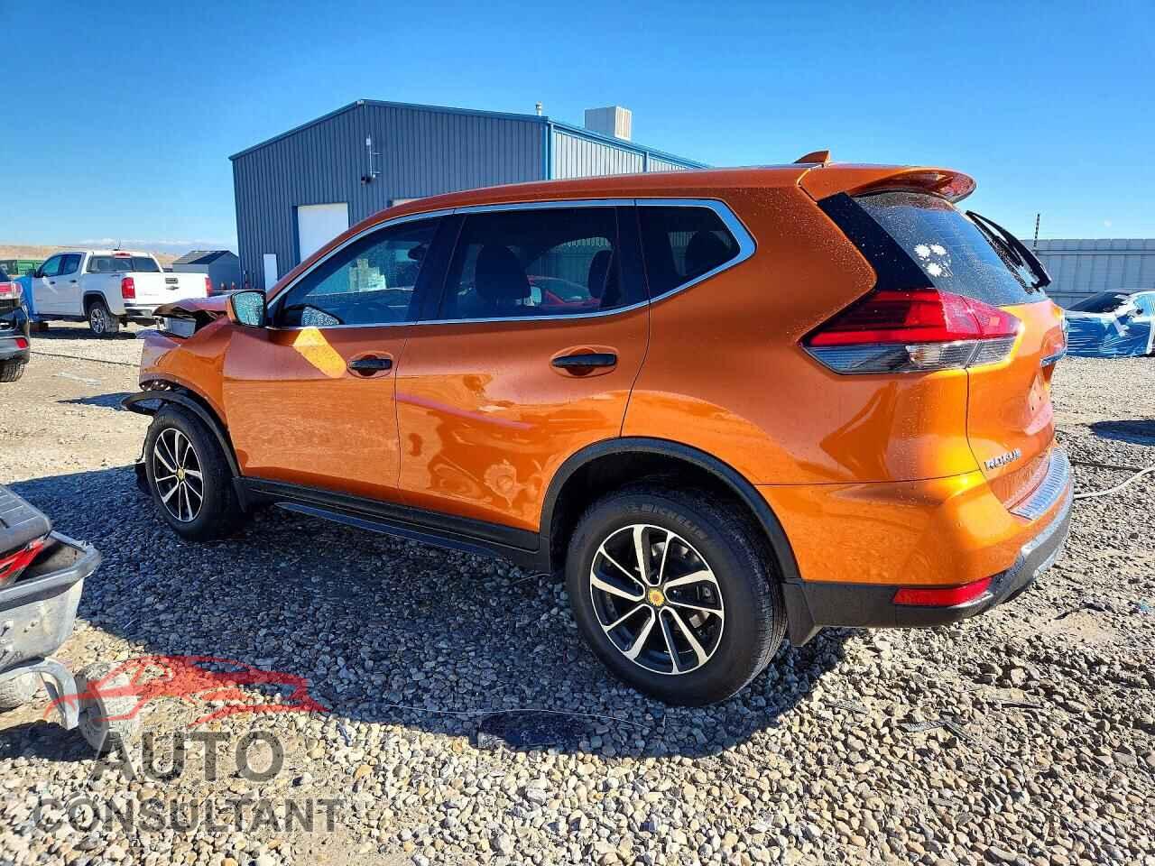 NISSAN ROGUE 2017 - 5N1AT2MV2HC733668