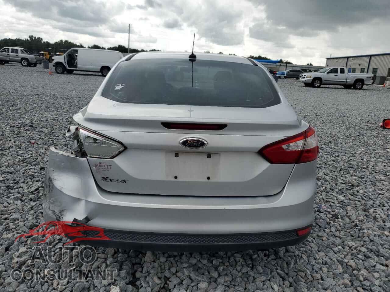 FORD FOCUS 2012 - 1FAHP3E2XCL193955