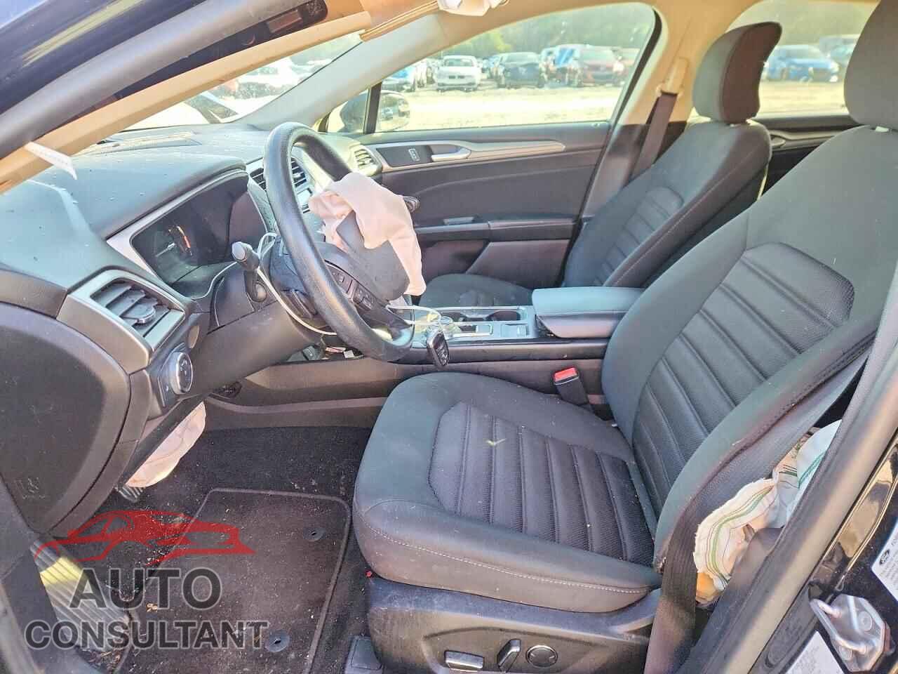 FORD FUSION 2018 - 3FA6P0HD5JR174859