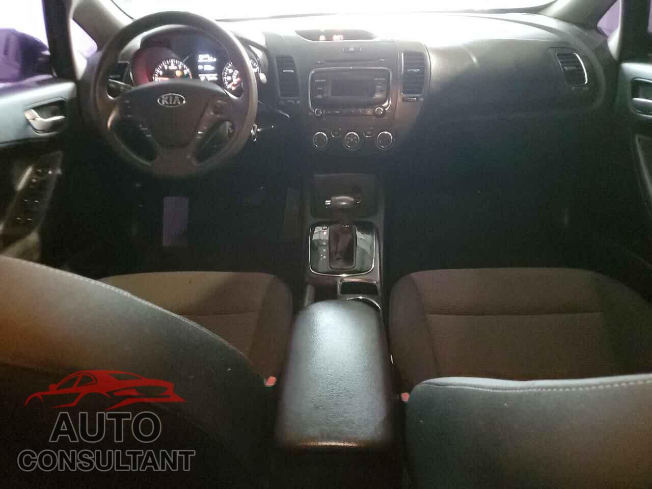 KIA FORTE 2017 - 3KPFK4A73HE100751