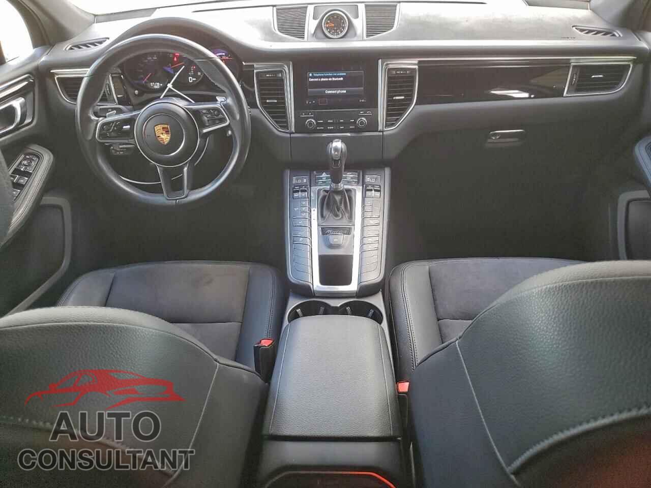 PORSCHE MACAN 2018 - WP1AA2A53JLB10577