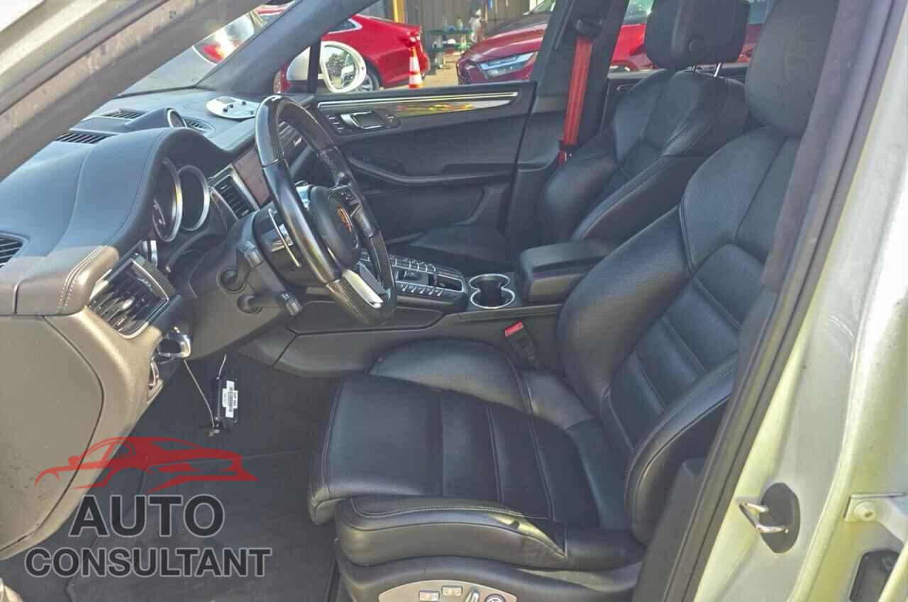 PORSCHE MACAN 2017 - WP1AF2A53HLB60889