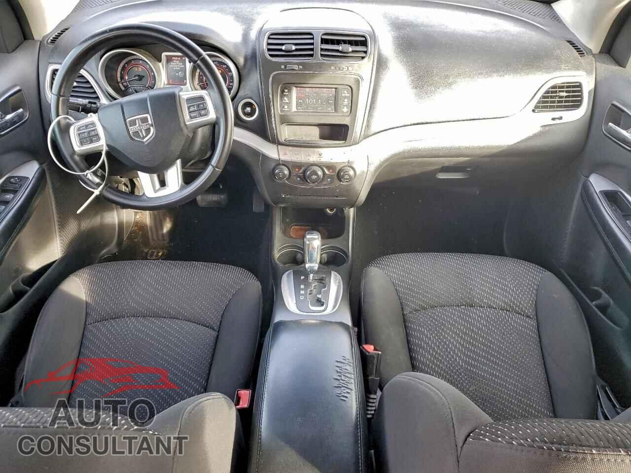 DODGE JOURNEY 2015 - 3C4PDCAB9FT747256