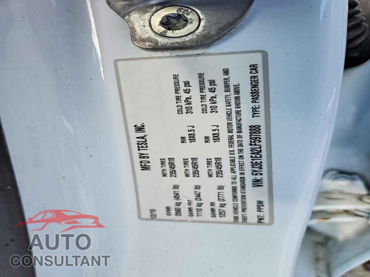 TESLA MODEL 3 2020 - 5YJ3E1EA2LF597888